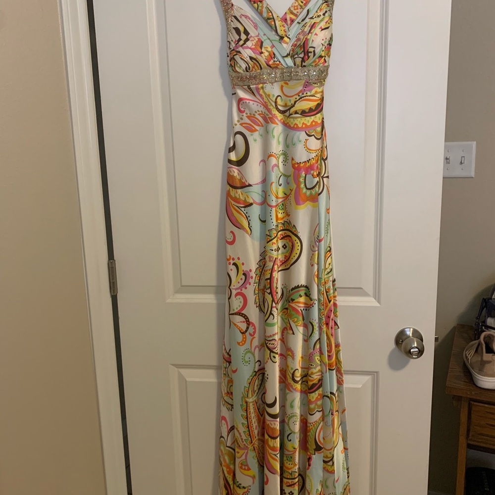 Jodi Kristopher, beaded, paisley print, formal
